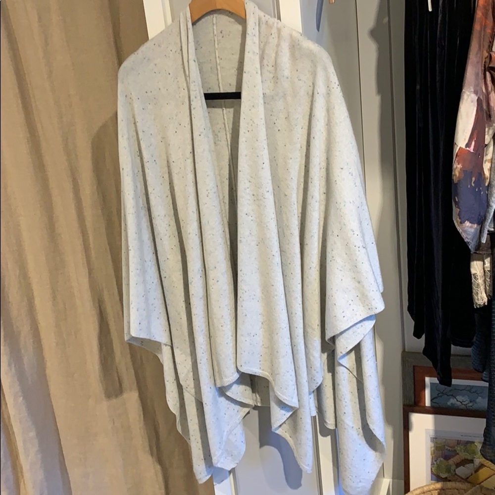 Pure Amici Cashmere Wrap